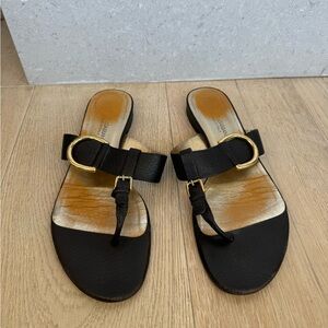 Dolce & Gabbana women’s flat sandal